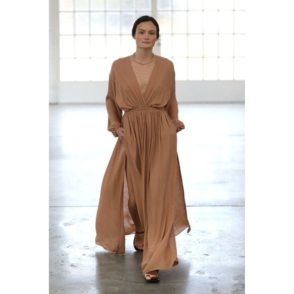 Matteau Maxi Dress Plunge Open Back Beige US4 - Picture 1 of 10